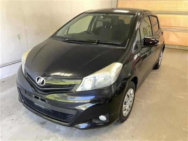 9142 Toyota Vitz KSP130 2012 г. (JU Akita)