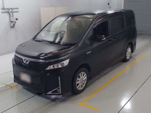 20234 Toyota Voxy ZWR80G 2019 г. (CAA Chubu)