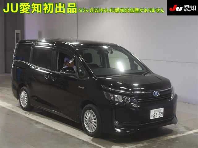 3168 Toyota Voxy ZWR80G 2016 г. (JU Aichi)