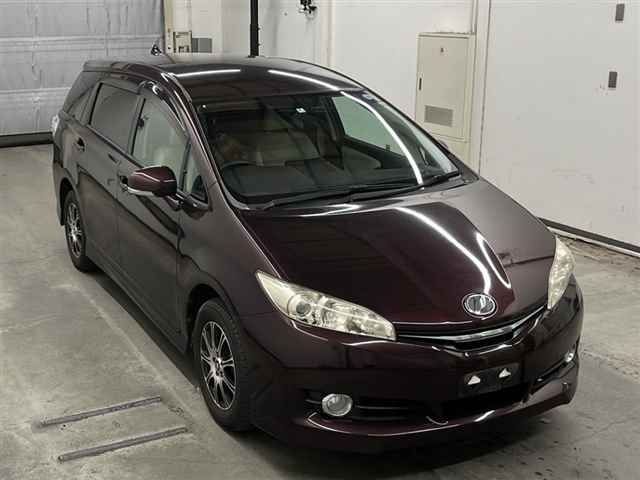 20347 Toyota Wish ZGE25G 2012 г. (MIRIVE Saitama)