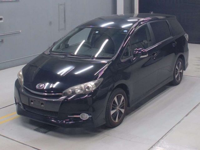 30429 Toyota Wish ZGE20W 2013 г. (CAA Gifu)