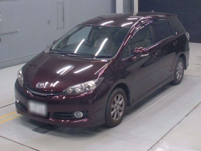 30442 Toyota Wish ZGE20G 2013 г. (CAA Gifu)