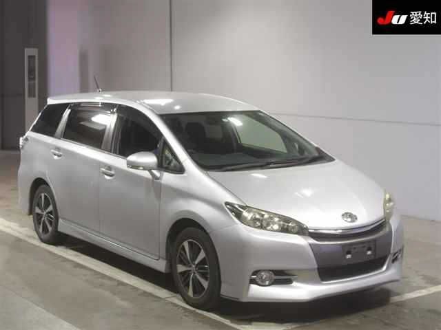 30618 Toyota Wish ZGE20W 2017 г. (JU Aichi)