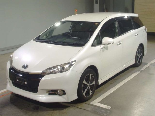 32013 Toyota Wish ZGE20W 2014 г. (TAA Hiroshima)