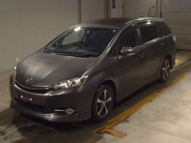 4820 Toyota Wish ZGE20W 2012 г. (TAA Kyushu)