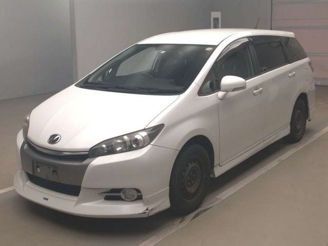 54007 Toyota Wish ZGE20W 2012 г. (TAA Kantou)