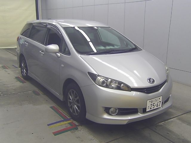 80244 Toyota Wish ZGE20G 2011 г. (Honda Kansai)