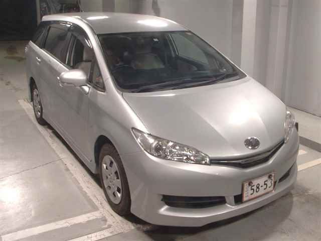 8410 Toyota Wish ZGE20G 2012 г. (JU Tokyo)