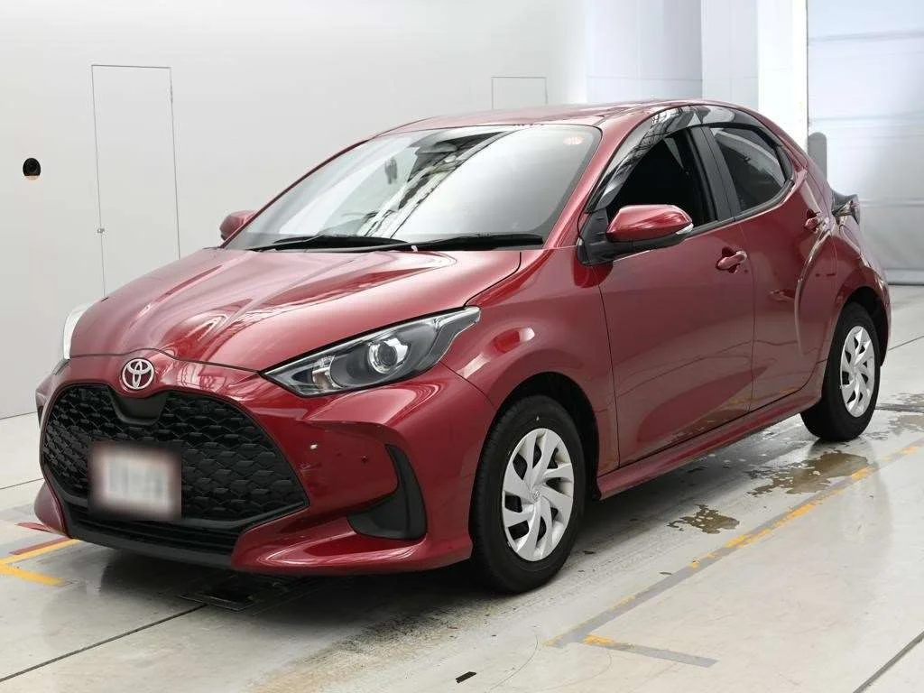 Toyota Yaris KSP210 2025