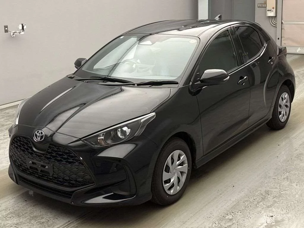 Toyota Yaris KSP210 2025