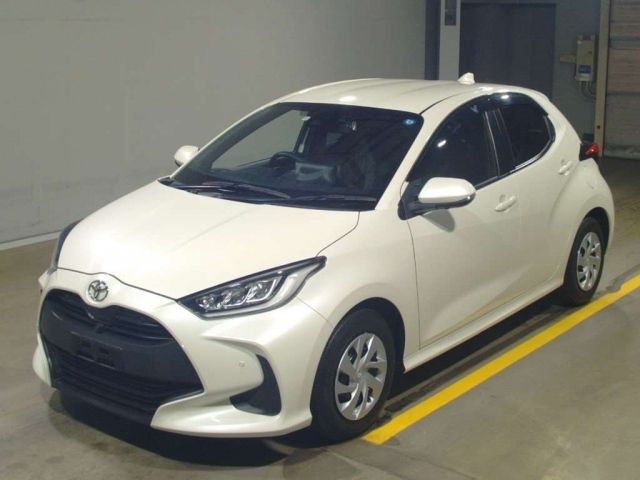 12560 Toyota Yaris KSP210 2020 г. (TAA Yokohama)