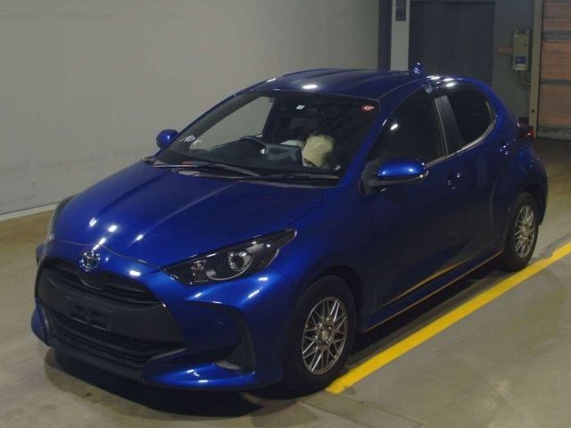 12645 Toyota Yaris MXPH10 2021 г. (TAA Yokohama)