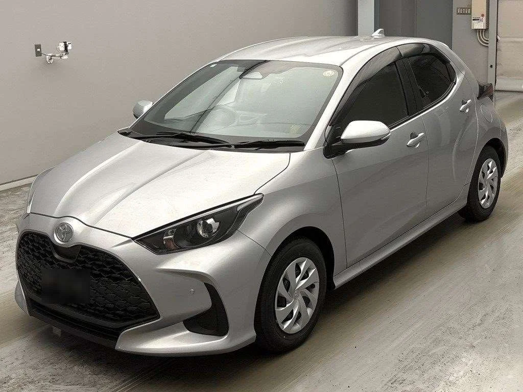 Toyota Yaris KSP210 2025
