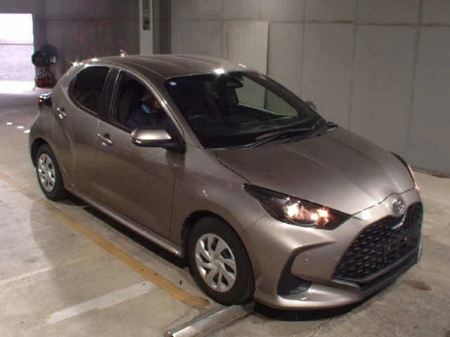Toyota Yaris KSP210 2024