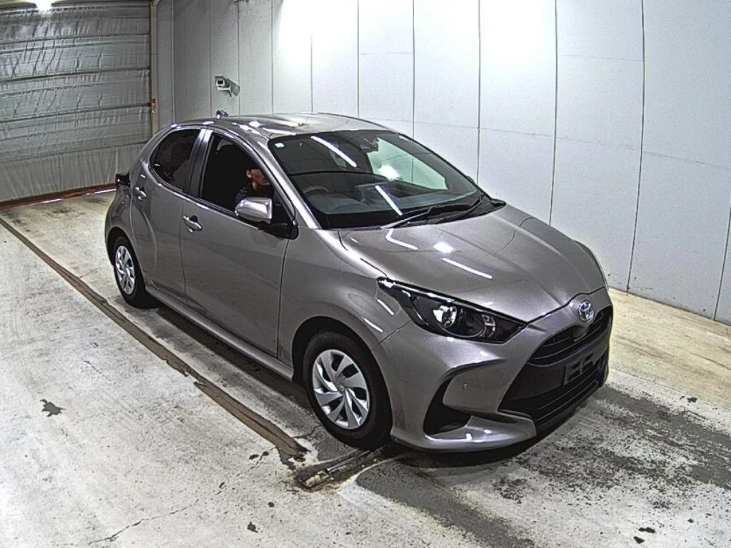 Toyota Yaris KSP210 2023
