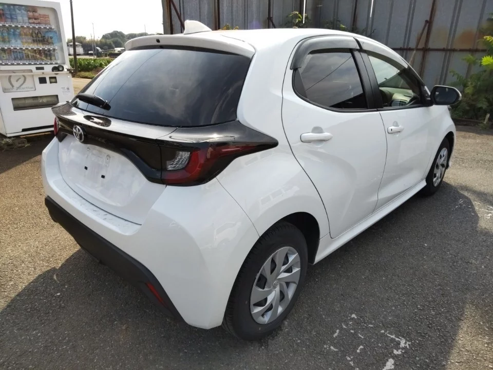 Toyota Yaris KSP210 2021