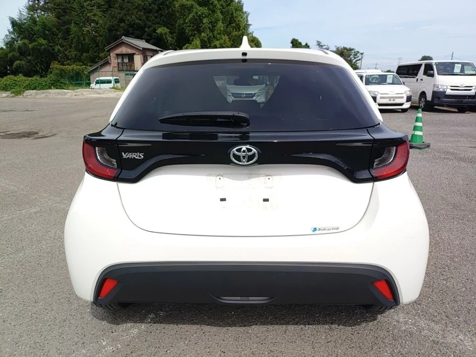 Toyota Yaris KSP210 2021