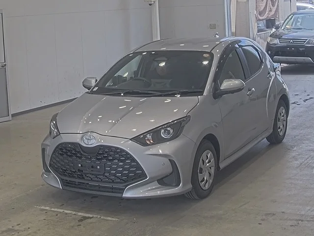 Toyota Yaris KSP210 2025