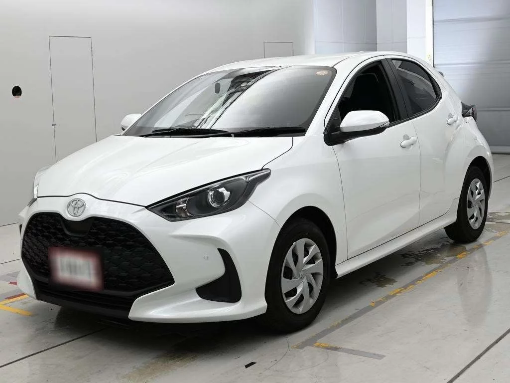 Toyota Yaris KSP210 2025