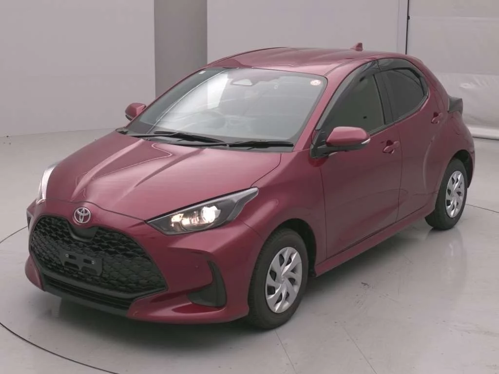 Toyota Yaris KSP210 2025
