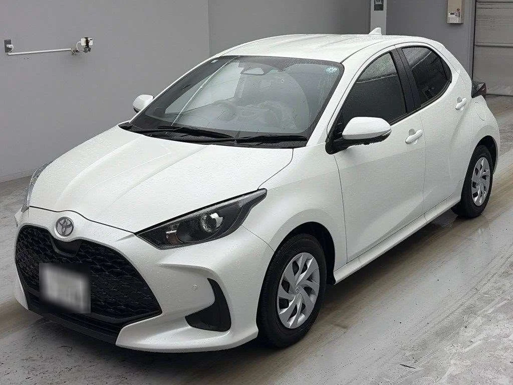 Toyota Yaris KSP210 2025