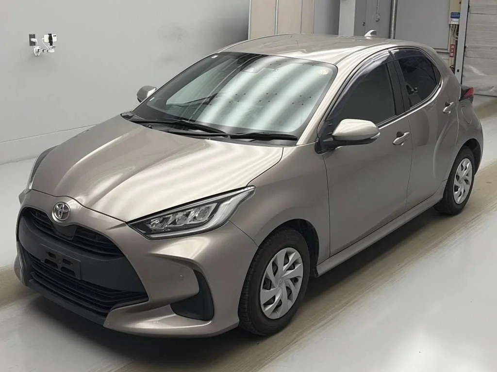 Toyota Yaris KSP210 2023