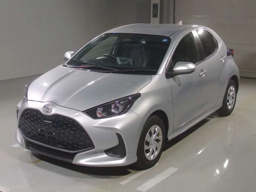 Toyota Yaris KSP210 2025