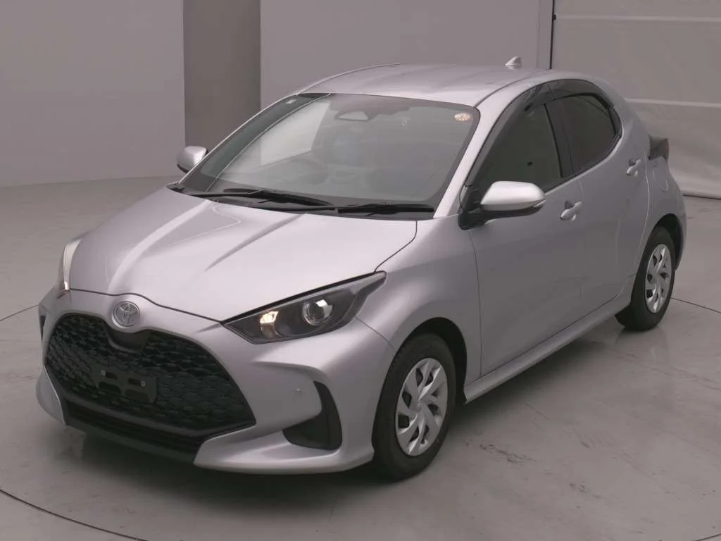 Toyota Yaris KSP210 2025