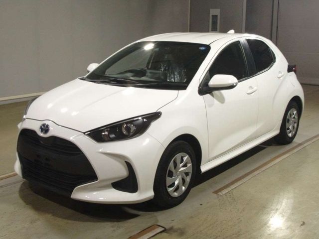 2084 Toyota Yaris MXPH10 2020 г. (TAA Hyogo)