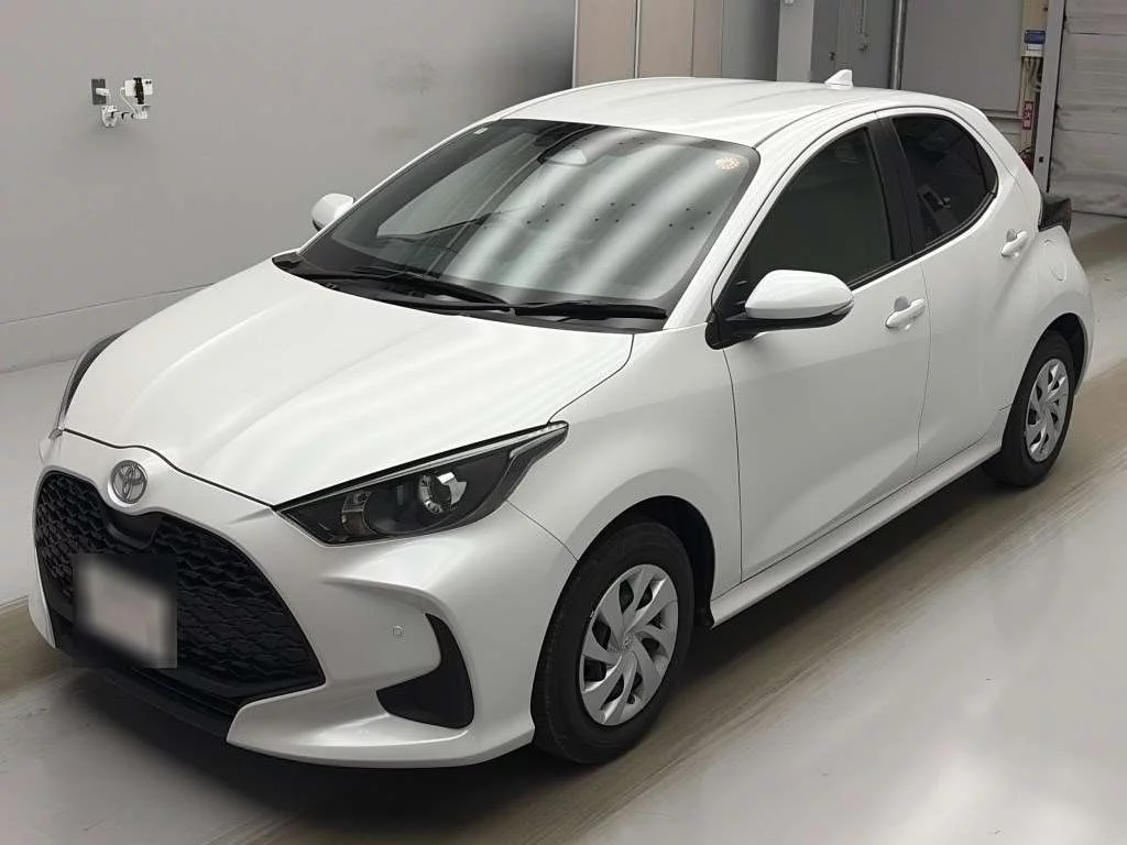 Toyota Yaris KSP210 2025