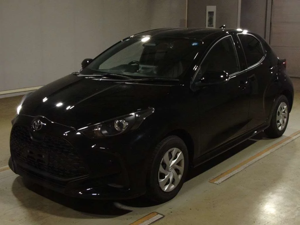 Toyota Yaris KSP210 2025