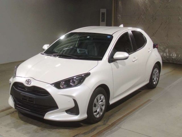 2169 Toyota Yaris KSP210 2021 г. (TAA Kinki)