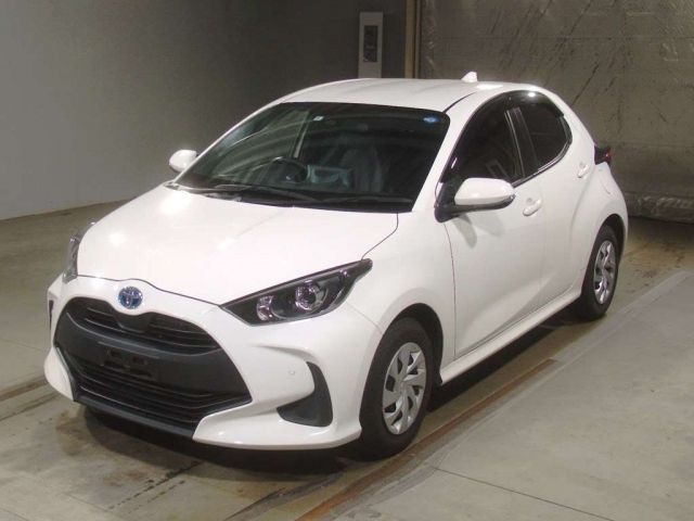 2218 Toyota Yaris MXPH10 2020 г. (TAA Kinki)