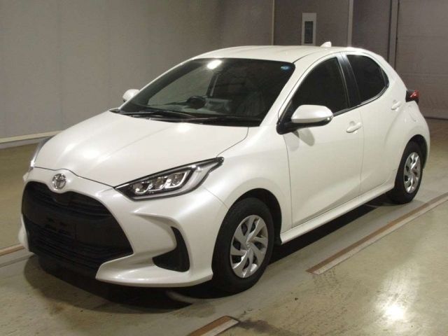 2228 Toyota Yaris KSP210 2021 г. (TAA Hyogo)