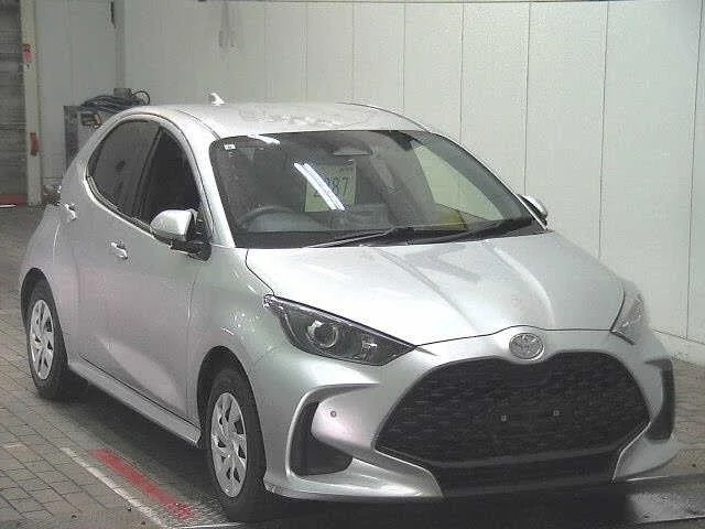 Toyota Yaris MXPA15 2024