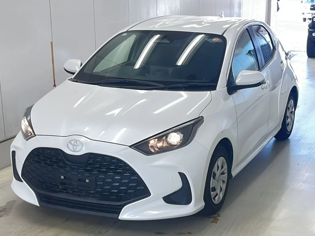 Toyota Yaris KSP210 2024