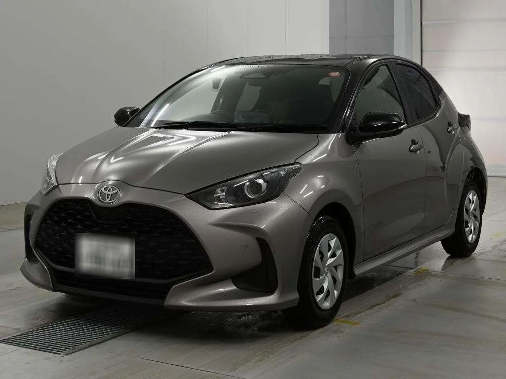 Toyota Yaris KSP210 2025