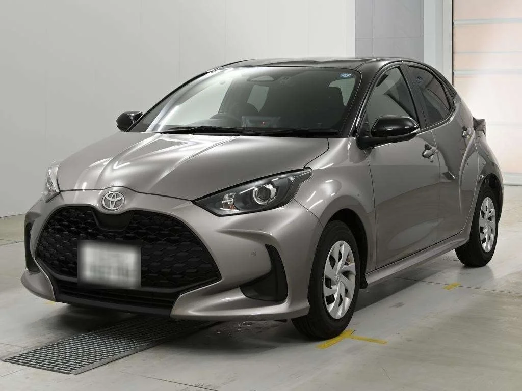 Toyota Yaris KSP210 2025