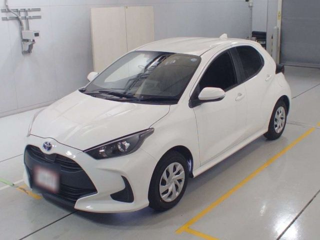 30238 Toyota Yaris MXPH10 2020 г. (CAA Chubu)