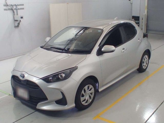 30378 Toyota Yaris MXPH10 2020 г. (CAA Chubu)