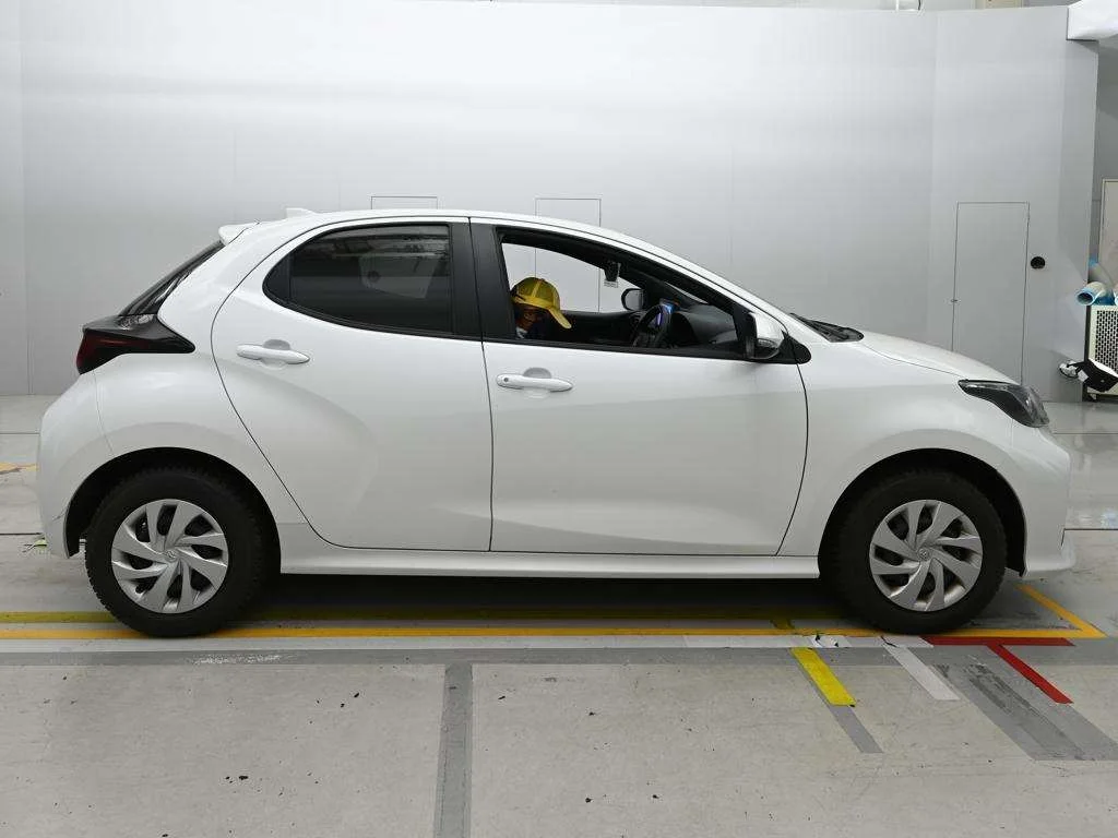 Toyota Yaris MXPA15 2024