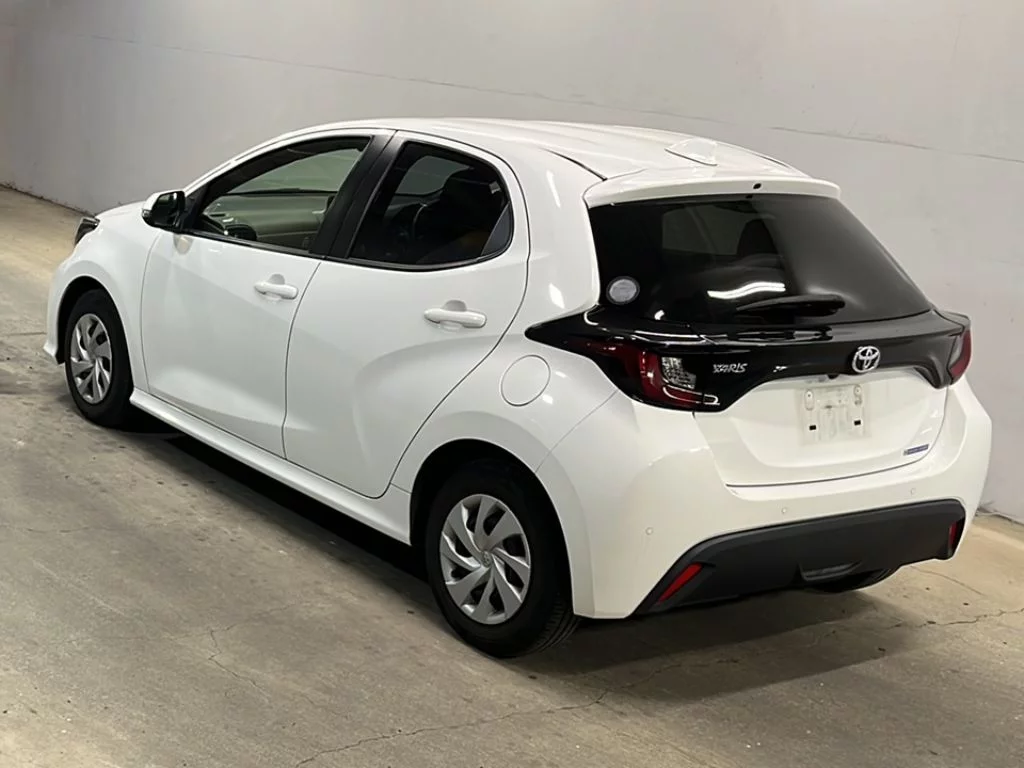 Toyota Yaris KSP210 2021