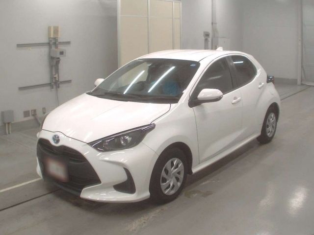 33075 Toyota Yaris MXPH10 2020 г. (CAA Tokyo)