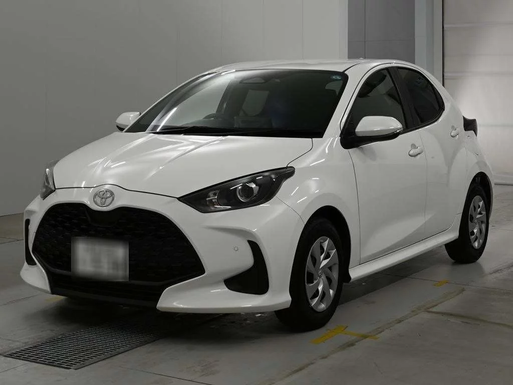 Toyota Yaris KSP210 2025