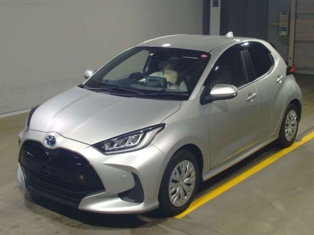 351 Toyota Yaris MXPH10 2021 г. (TAA Yokohama)