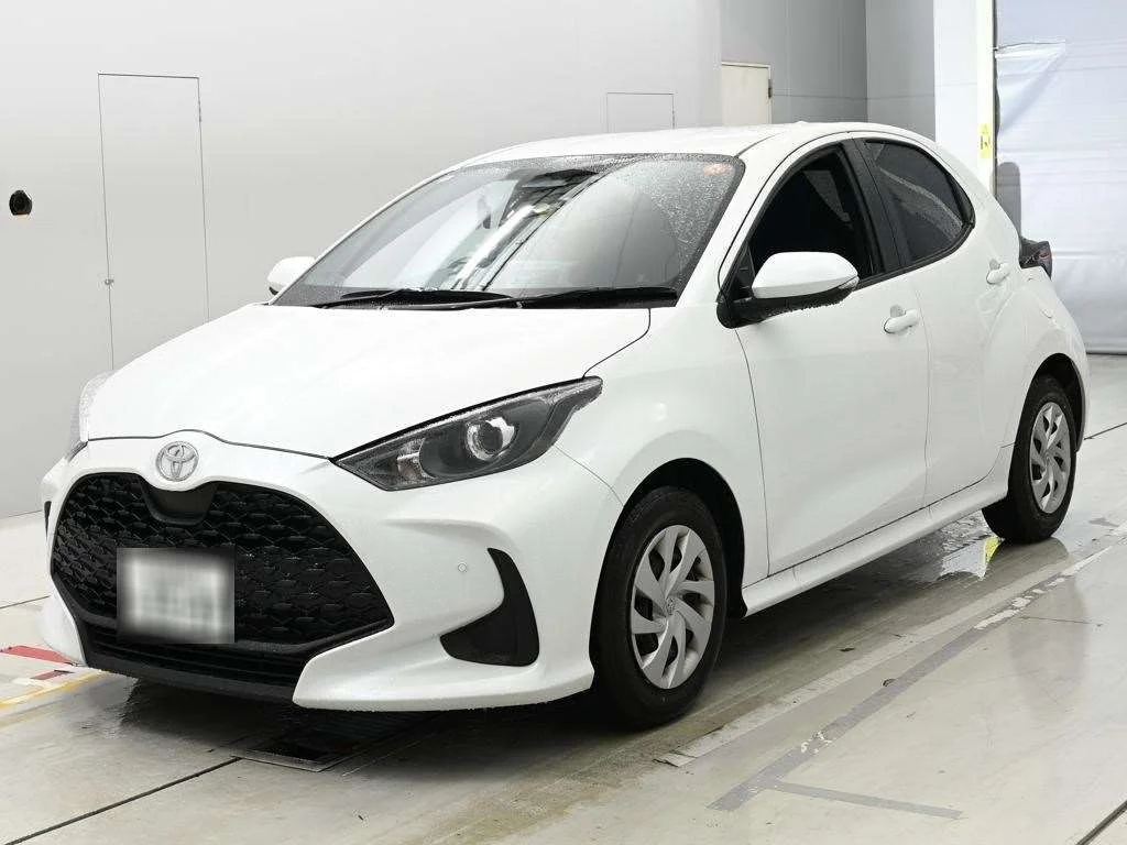 Toyota Yaris KSP210 2025