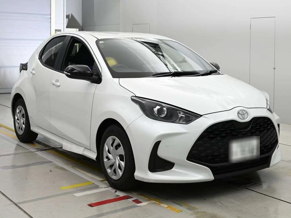 Toyota Yaris KSP210 2026