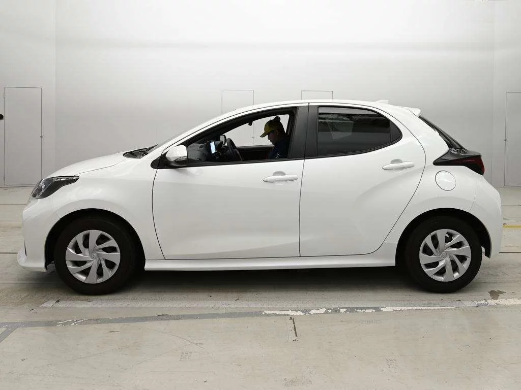 Toyota Yaris KSP210 2024
