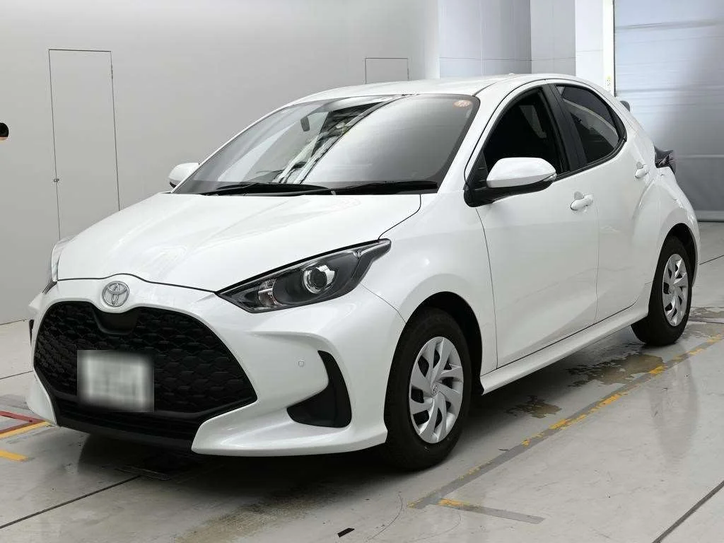 Toyota Yaris KSP210 2025