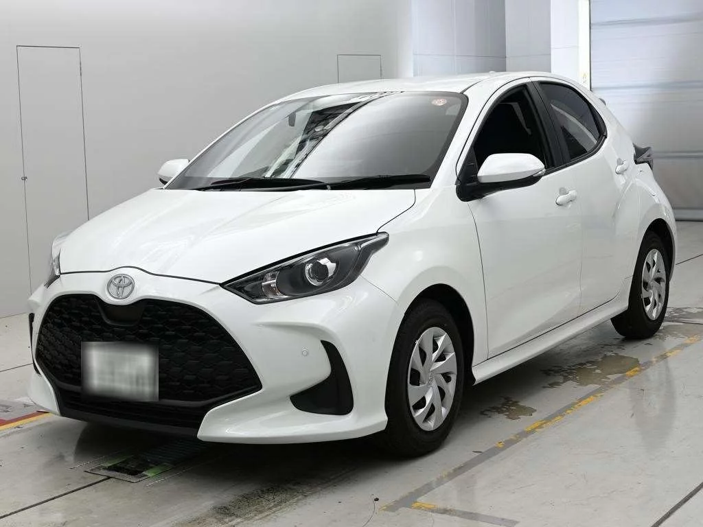 Toyota Yaris KSP210 2025